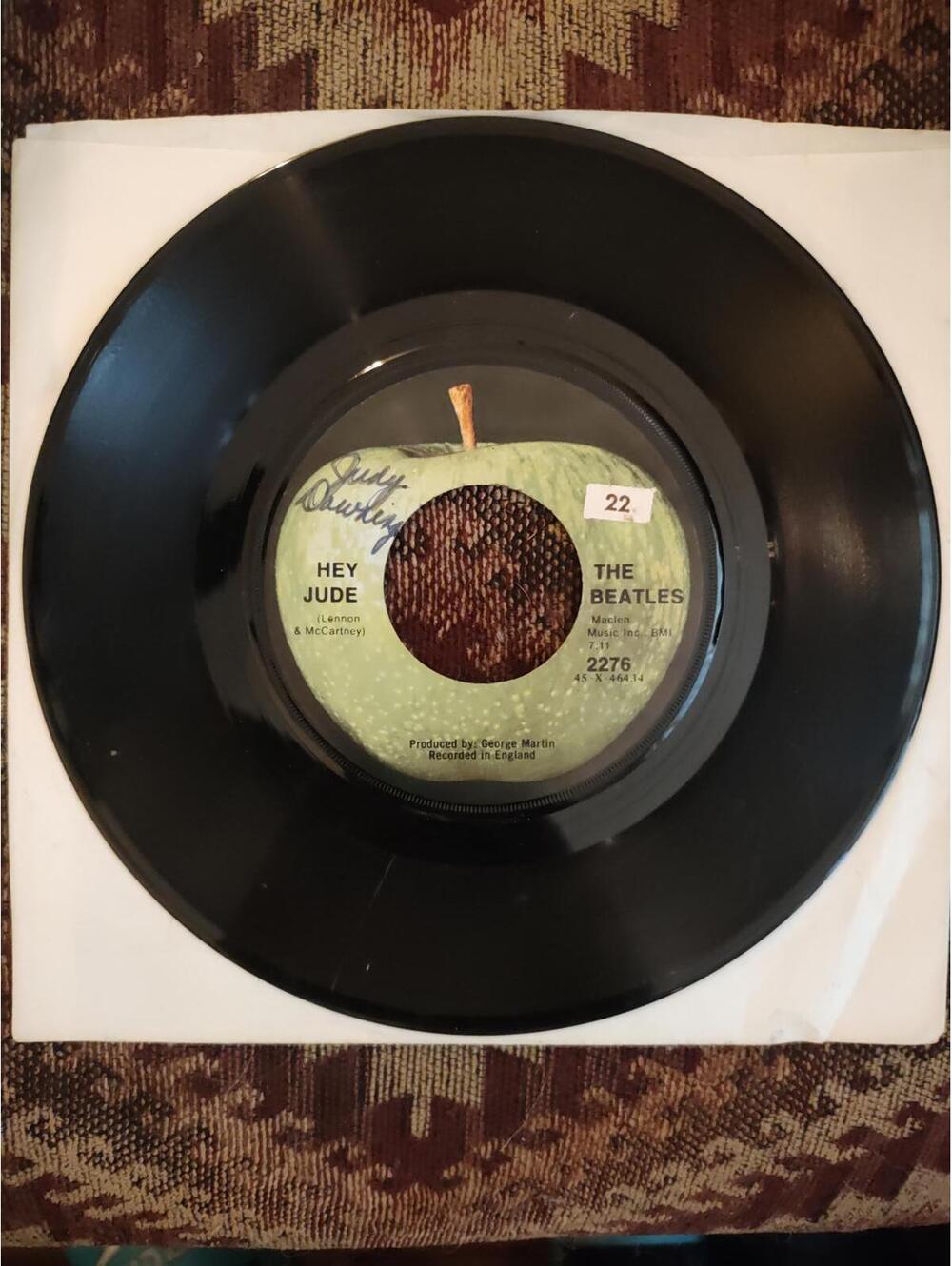 The Beatles- Hey Jude / Revolution - vintage 45 vinyl NM